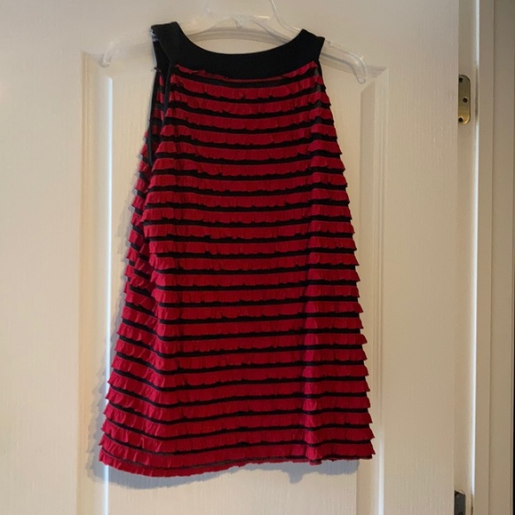 Top - Picture 2 of 6